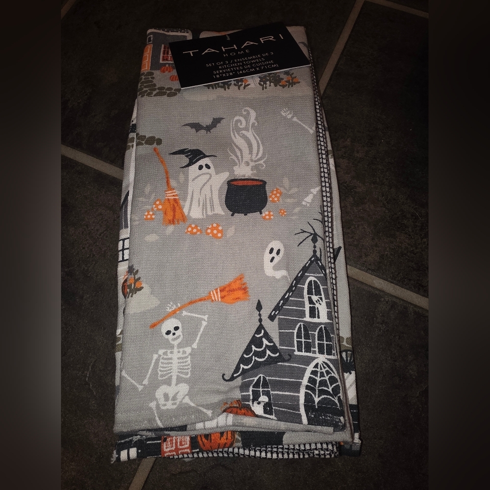 Tahari Halloween Kitchen Towels - Gray, Orange, Black, White